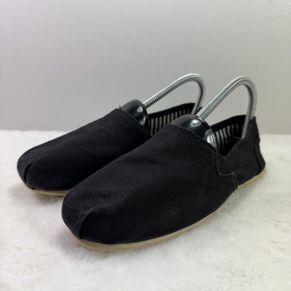 SO Turner Black Slip-On Women’s Flats Size 7.5 - Picture 2 of 10